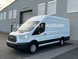 Weiß Gebraucht 2018 Ford Transit Limousine | 17.838 €