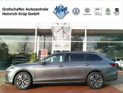 Grau Gebraucht 2024 Skoda Superb Selection Kombi | 32.390 € (Guter Preis)