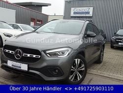Mountaingrau Gebraucht 2021 Mercedes GLA220 SUV | 28.995 € (Fairer Preis)