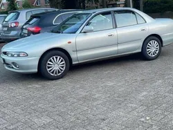 Mitsubishi Galant