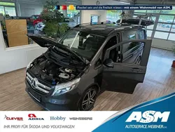 Grau Gebraucht 2019 Mercedes V300 Van / Kleinbus | 41.987 € (Superpreis)