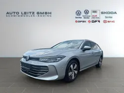 Silber Gebraucht 2024 VW Passat Business Kombi | 30.440 € (Etwas zu teuer)