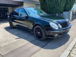 Mercedes E240
