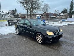 Schwarz Gebraucht 2005 Mercedes C200 Limousine | 1.400 € (Superpreis)