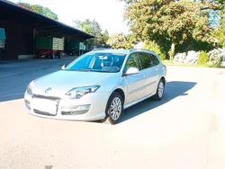 Silber Gebraucht 2014 Renault Laguna III Kombi | 5.900 €