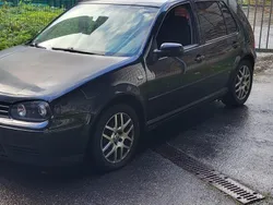 Schwarz Gebraucht 2003 VW Golf IV Limousine | 750 € (Superpreis)