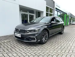 Grau Gebraucht 2021 VW Passat Pro Kombi | 25.980 € (Fairer Preis)