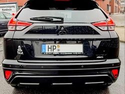 Schwarz Gebraucht 2022 Mitsubishi Eclipse Cross Select SUV | 24.500 € (Fairer Preis)