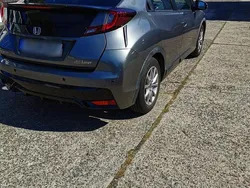 Grau Gebraucht 2016 Honda Civic Comfort Limousine | 9.700 € (Guter Preis)