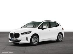 Alpinweiss Gebraucht 2025 BMW 220 Active Tourer Comfort Edition Van / Kleinbus | 38.824 € (Guter Preis)