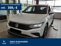 Weiß Gebraucht 2021 VW Tiguan Active SUV | 26.530 € (Guter Preis)