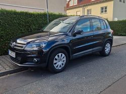 Schwarz Gebraucht 2014 VW Tiguan Sportline SUV | 10.500 € (Fairer Preis)