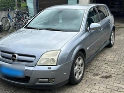 Silber Gebraucht 2003 Opel Signum Kombi | 500 € (Superpreis)
