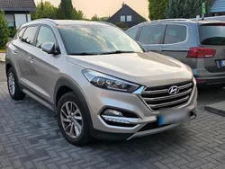 Beige Gebraucht 2017 Hyundai Tucson SUV | 17.400 € (Etwas zu teuer)