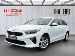 Cararraweiss Gebraucht 2020 Kia Ceed Vision Kombi | 16.987 € (Etwas zu teuer)
