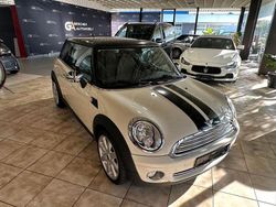 Weiß Gebraucht 2009 Mini ONE Kleinwagen | 4.900 € (Fairer Preis)