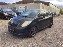 Schwarz Gebraucht 2007 Toyota Yaris Limousine | 2.499 € (Fairer Preis)