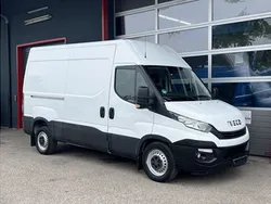 Weiß Gebraucht 2018 Iveco Daily Van | 13.850 €