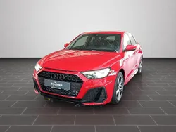 Progressivrot metallic (metallic) Gebraucht 2025 Audi A1 Sportback S-Line Kleinwagen | 28.600 € (Fairer Preis)