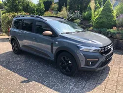 Grau Neu 2025 Dacia Jogger Extreme Limousine | 22.780 € (Fairer Preis)