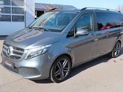Selenitgrau metallic m Gebraucht 2019 Mercedes V250 Edition Van / Kleinbus | 25.900 € (Teuer)