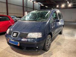 Blau Gebraucht 2009 Seat Alhambra Van / Kleinbus | 7.990 € (Teuer)