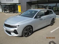 Grau/typ aussenverkleidung met Gebraucht 2024 Opel Astra Kombi | 28.990 € (Etwas zu teuer)