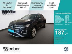 Deep black perleffekt (metallic) Gebraucht 2025 VW T-Roc Style SUV | 29.778 € (Fairer Preis)