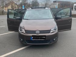 Braun Gebraucht 2012 VW Touran Van / Kleinbus | 8.399 € (Teuer)