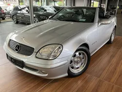 Silber Gebraucht 2003 Mercedes SLK200 Cabrio | 6.666 € (Guter Preis)