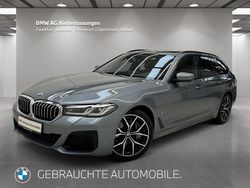 Grau Gebraucht 2022 BMW 530 M Sport Limousine | 38.360 € (Fairer Preis)