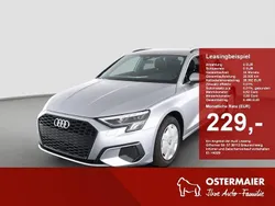 Florettsilber metallic Gebraucht 2024 Audi A3 Basis | 28.330 € (Etwas zu teuer)