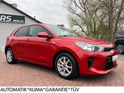 Rot Gebraucht 2017 Kia Rio Edition 7 Kleinwagen | 11.490 € (Fairer Preis)
