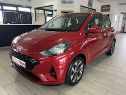 Rot Gebraucht 2024 Hyundai i10 Trend Kleinwagen | 18.503 €