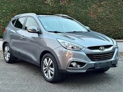 Grau Gebraucht 2014 Hyundai ix35 SUV | 9.900 € (Fairer Preis)