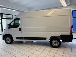 Weiß Neu 2024 Peugeot Boxer Van | 31.450 € (Fairer Preis)