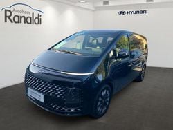Mic (schwarz Gebraucht 2022 Hyundai Staria Signature Van | 39.990 € (Guter Preis)