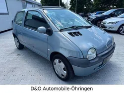 Silber Gebraucht 2002 Renault Twingo Kleinwagen | 1.490 € (Fairer Preis)