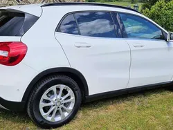 Weiß Gebraucht 2015 Mercedes GLA220 StreetStyle SUV | 19.500 € (Etwas zu teuer)