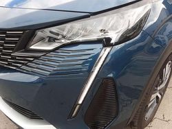 Blau metallic Gebraucht 2023 Peugeot 3008 Allure | 30.740 € (Fairer Preis)