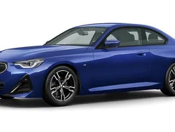 Blau Gebraucht 2025 BMW 220 Shadowline Coupé | 41.505 € (Fairer Preis)