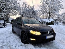 Schwarz Gebraucht 2014 VW Golf VII Trendline Kombi | 7.899 € (Etwas zu teuer)