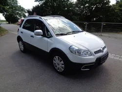 Weiß Gebraucht 2014 Fiat Sedici SUV | 6.000 € (Teuer)