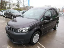 Braun Gebraucht 2012 VW Caddy Trendline Van / Kleinbus | 4.550 € (Fairer Preis)