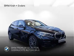 Black sapphire metallic Gebraucht 2024 BMW 118 Sport Line Kleinwagen | 26.490 € (Etwas zu teuer)