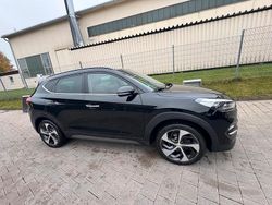 Schwarz Gebraucht 2016 Hyundai Tucson Premium SUV | 18.000 € (Fairer Preis)