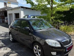 Schwarz Gebraucht 2009 Skoda Fabia Style Limousine | 3.299 € (Fairer Preis)