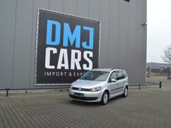 Silber metallic Gebraucht 2011 VW Touran Trendline Van / Kleinbus | 5.350 € (Fairer Preis)