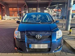 Blau Gebraucht 2009 Toyota Auris Limousine | 5.500 €