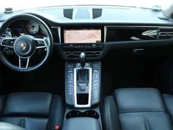 Rot Gebraucht 2019 Porsche Macan S SUV | 56.149 € (Superpreis)